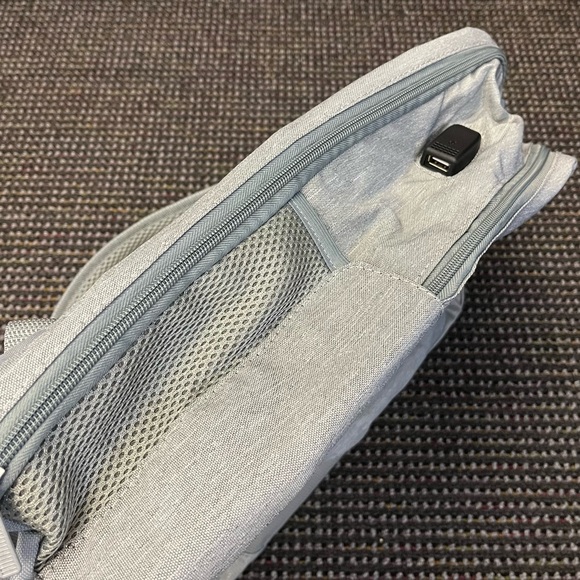 AT&T Backpack - Picture 2 of 6